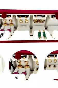 atorakushon Velvet 16 Pair Earrings Organizer Jewellery Box for Women and Girls cream