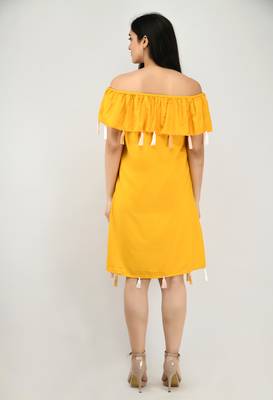 Yellow plain crepe short-dresses 2