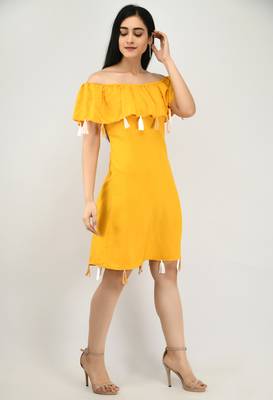Yellow plain crepe short-dresses 5