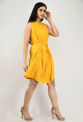 Yellow plain crepe short-dresses 3