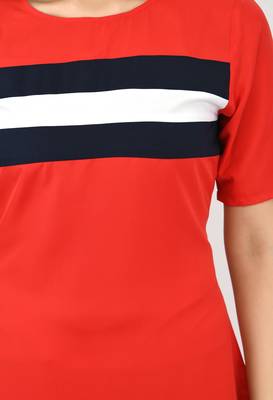 Red plain crepe short-dresses 4