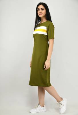 Green plain crepe short-dresses 3