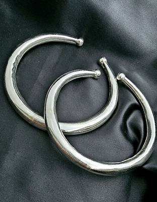 German Silver Handmade Engraved Foot Kada 2