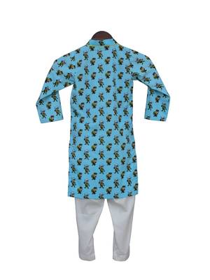 Blue Floral Printed Cotton Kurta Set 3