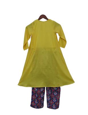 Yellow Long Shrug with Patola Printed Pant 2