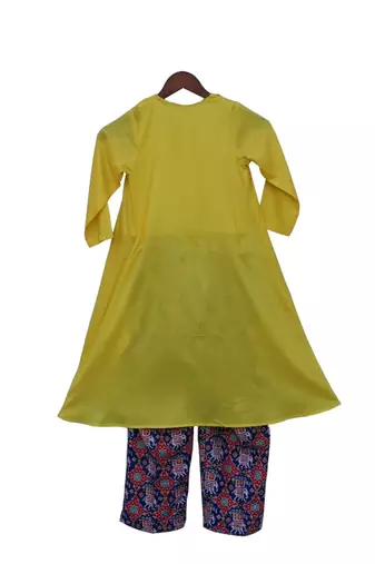 Yellow Long Shrug with Patola Printed Pant