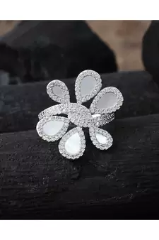 smart look  silverdesigner flower pattern delicate  ring