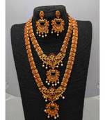 Multicolor studded jewellery necklace-sets