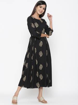 Black printed rayon kurtas-and-kurtis 4