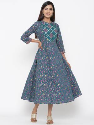 Green printed cotton kurtas-and-kurtis 4