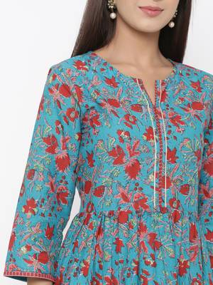 Green printed cotton kurtas-and-kurtis 5