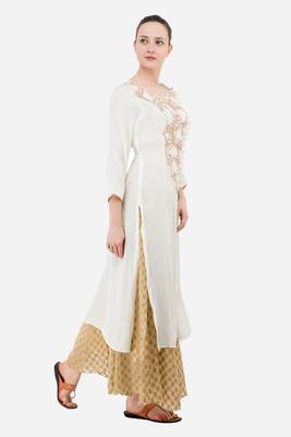 White embroidered georgette cotton-kurtis 4