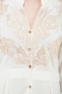 White embroidered cotton cotton-kurtis 3