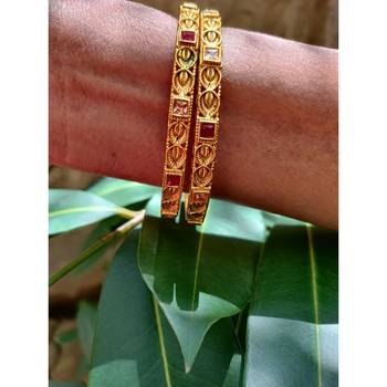 Gold studded jewellery bangles-and-bracelets 4