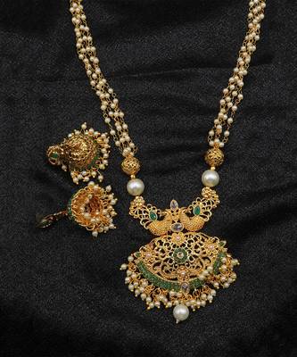 Green studded jewellery necklace-sets 1
