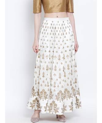 Women White Solid Flared Skirts 2