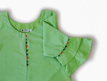 Round neck Parrot Green Ladies kurta With Bell Sleeves 5