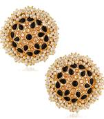 Black pearl studs