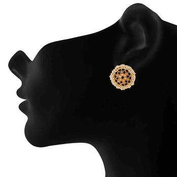 Black pearl studs 2