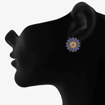 Blue pearl studs 2