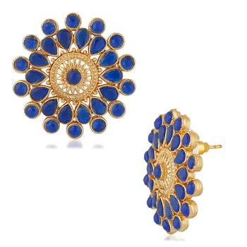 Blue pearl studs 3
