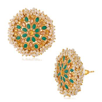 Green pearl studs 3
