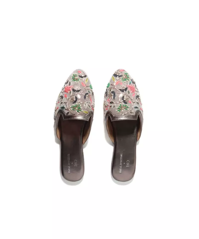 VICTORIA GREY SLIP ON MULES