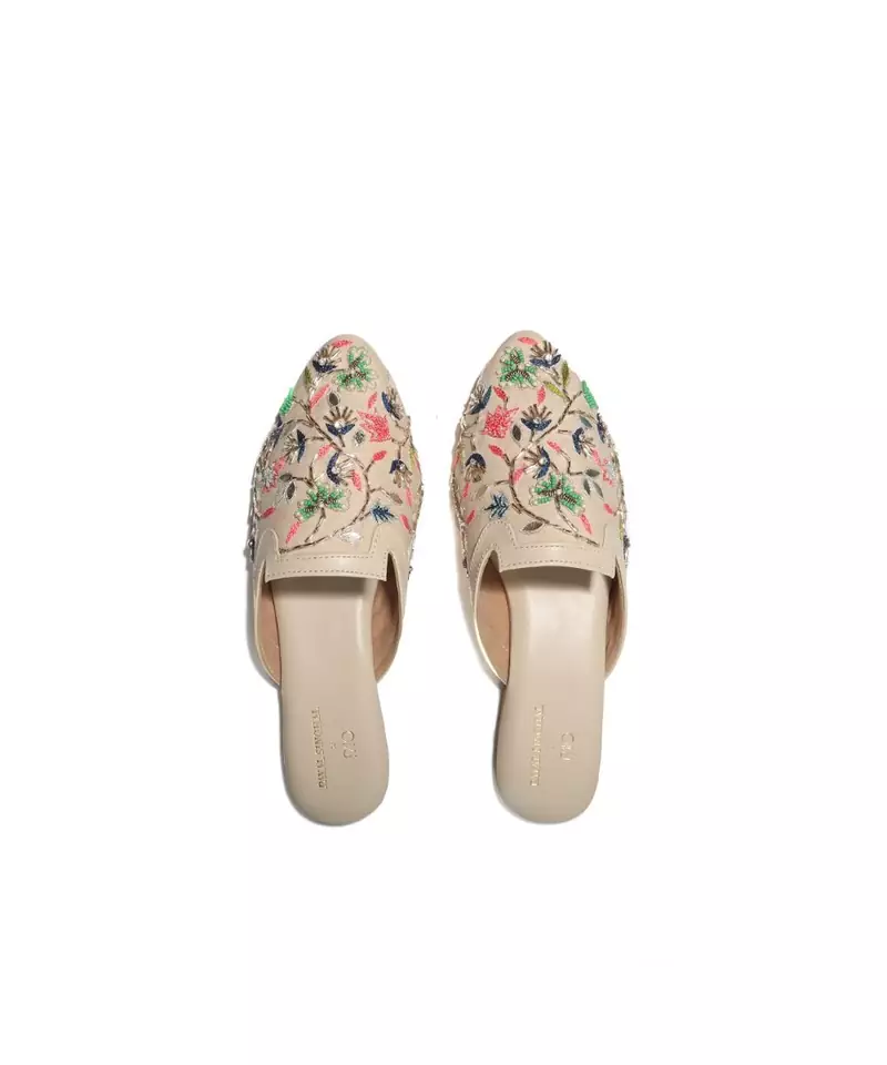 SANDRA CREAM SLIPON MULES