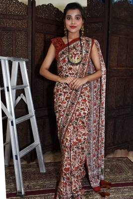 Unitex Fashion Multicolor Linen Digital Floral printed saree 1