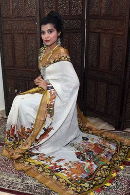 Unitex Fashion White Linen digital kalamkari printed saree 2