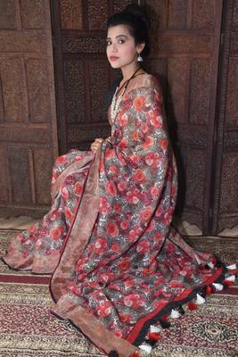 Unitex Fashion Multicolor Linen digital floral printed saree 2