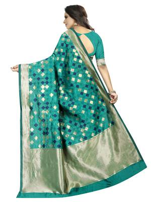 green woven art silk saree with blouse 3