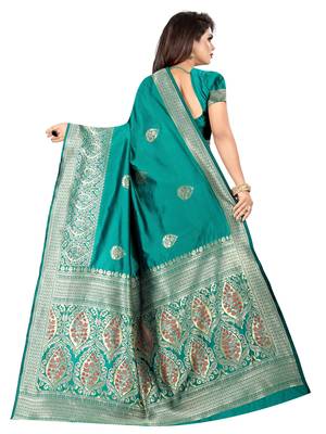 green woven art silk saree with blouse 3