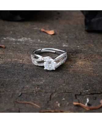 delicate smart look daimond silver  ring 1