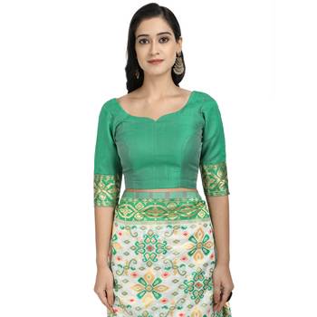 Green woven art silk saree with blouse 4