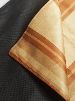 Table Runner 2