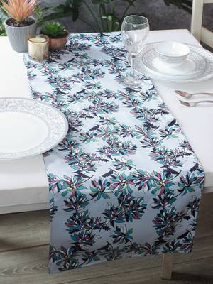 Table Runner 1