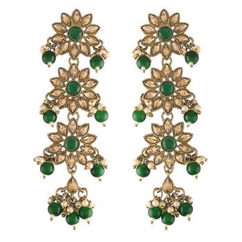 Traditional Gold Plated With Stunning Antique Finish Kundan & Pearl Earrings for Women 2