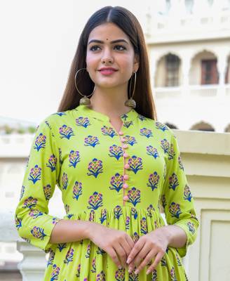 Green Printed Rayon Front Slit Flared Kurti 4
