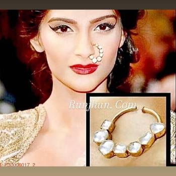 Gold kundan nose-ring 1