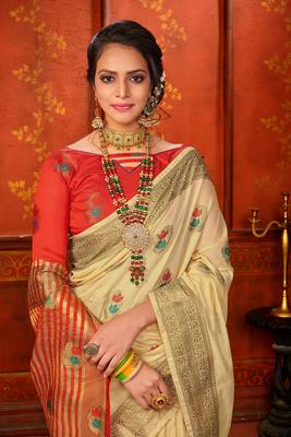 Cream woven cotton silk saree with blouse 5