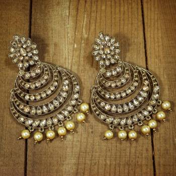 Traditional  Antique Finish Kundan & Pearl Chandbali Earrings for Women 2
