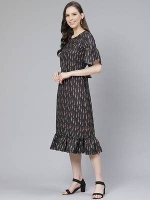 Black printed rayon kurtas-and-kurtis 5