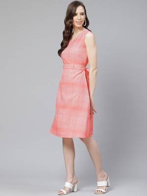 Red printed rayon kurtas-and-kurtis 5