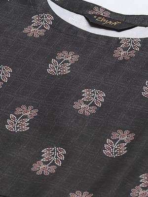Black printed rayon kurtas-and-kurtis 4