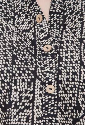 Black embroidered cotton cotton-kurtis 5