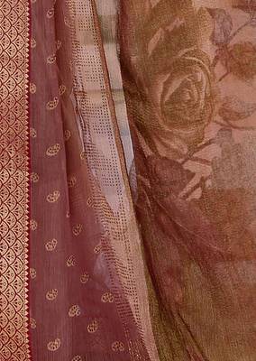 Light pink printed brasso saree with blouse 3