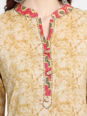 Women's Beige Cotton Printed Straight Kurta 5