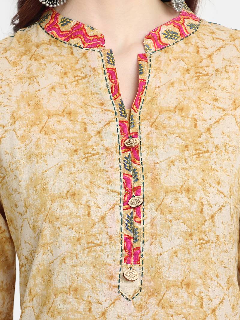 Women's Beige Cotton Printed Straight Kurta