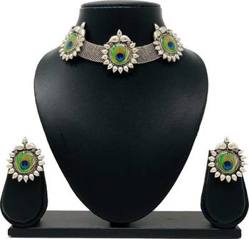 Silver necklace-sets 2